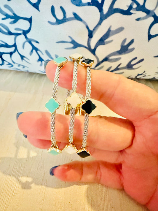 Wire cable clover crystal magnetic closure