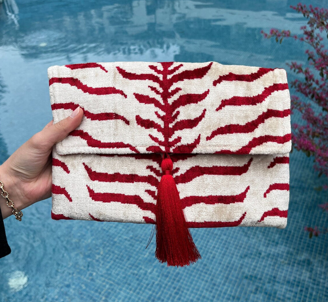 Woven Silk Purse