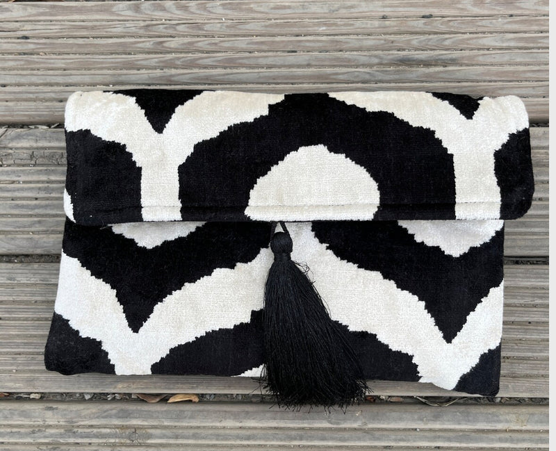 Woven Silk Purse