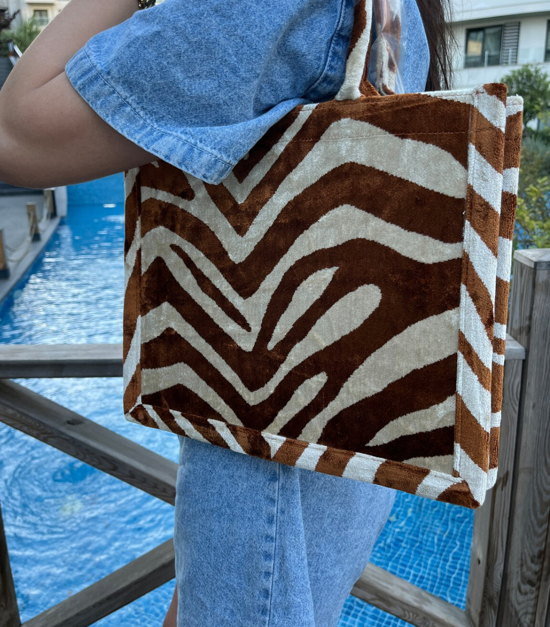 Silk Totes