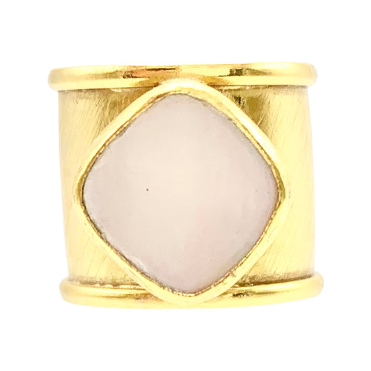 Mother of Pearl adjustable Ring in Vermeil